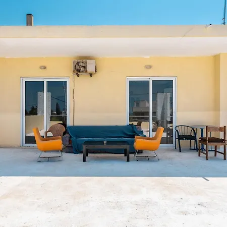 Apartament Anthi *